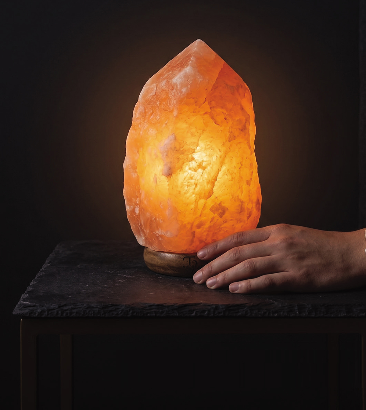 3–5 kg Pink Salt Lamp - Natural Shape - Image 2